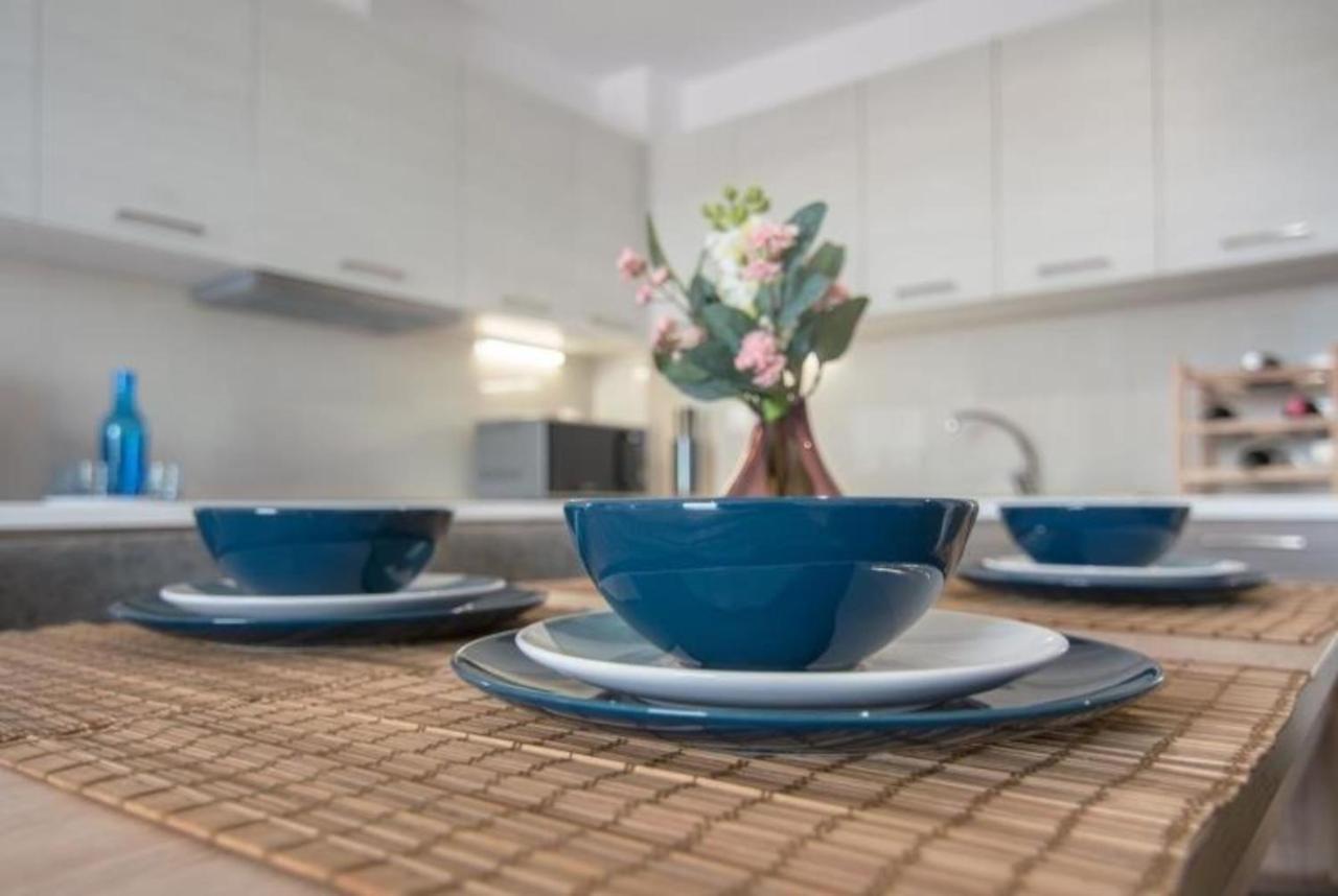New Spacious Apartment Located In El Pireo Exterior foto