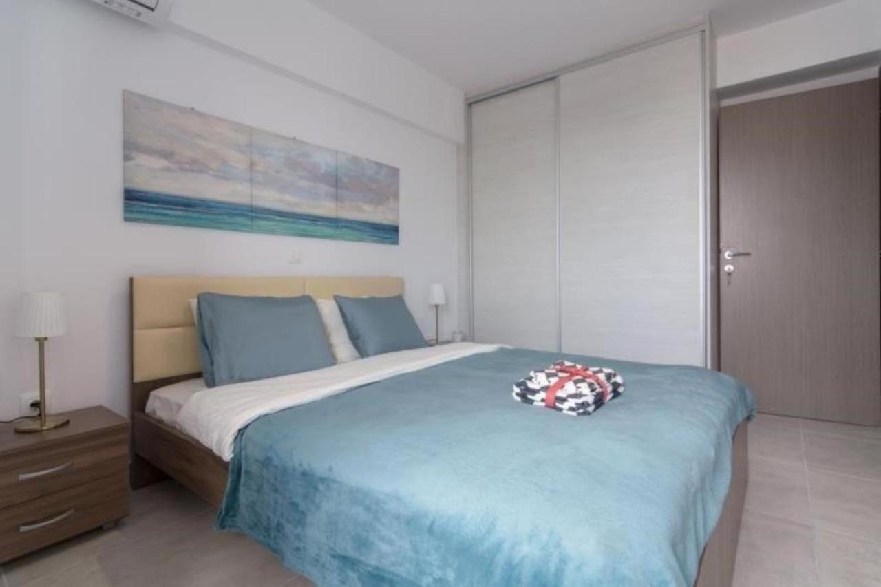 New Spacious Apartment Located In El Pireo Exterior foto