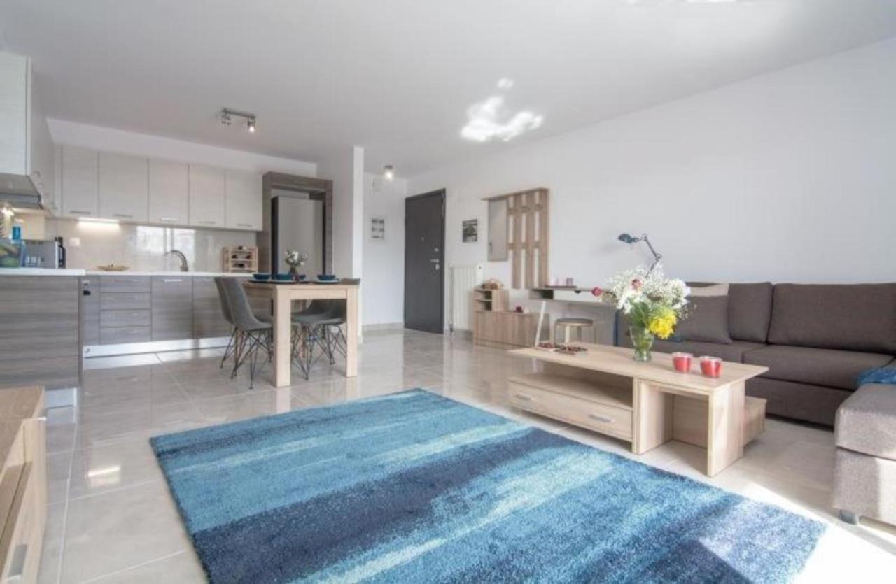 New Spacious Apartment Located In El Pireo Exterior foto